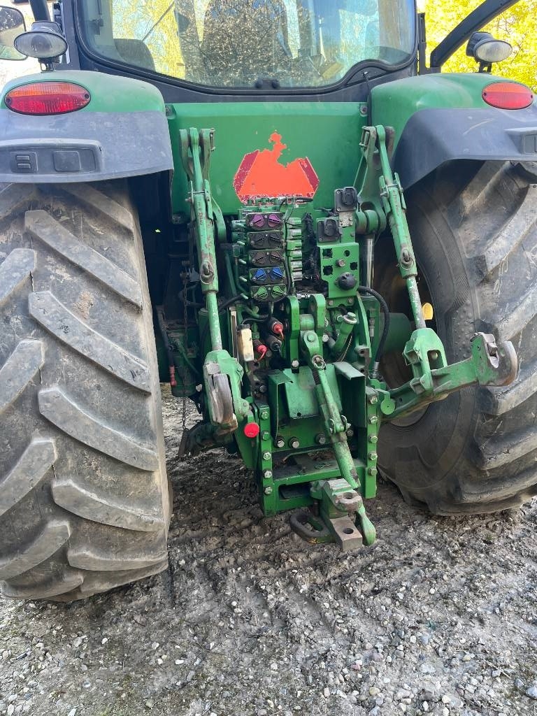 John Deere 7230 R 트랙터