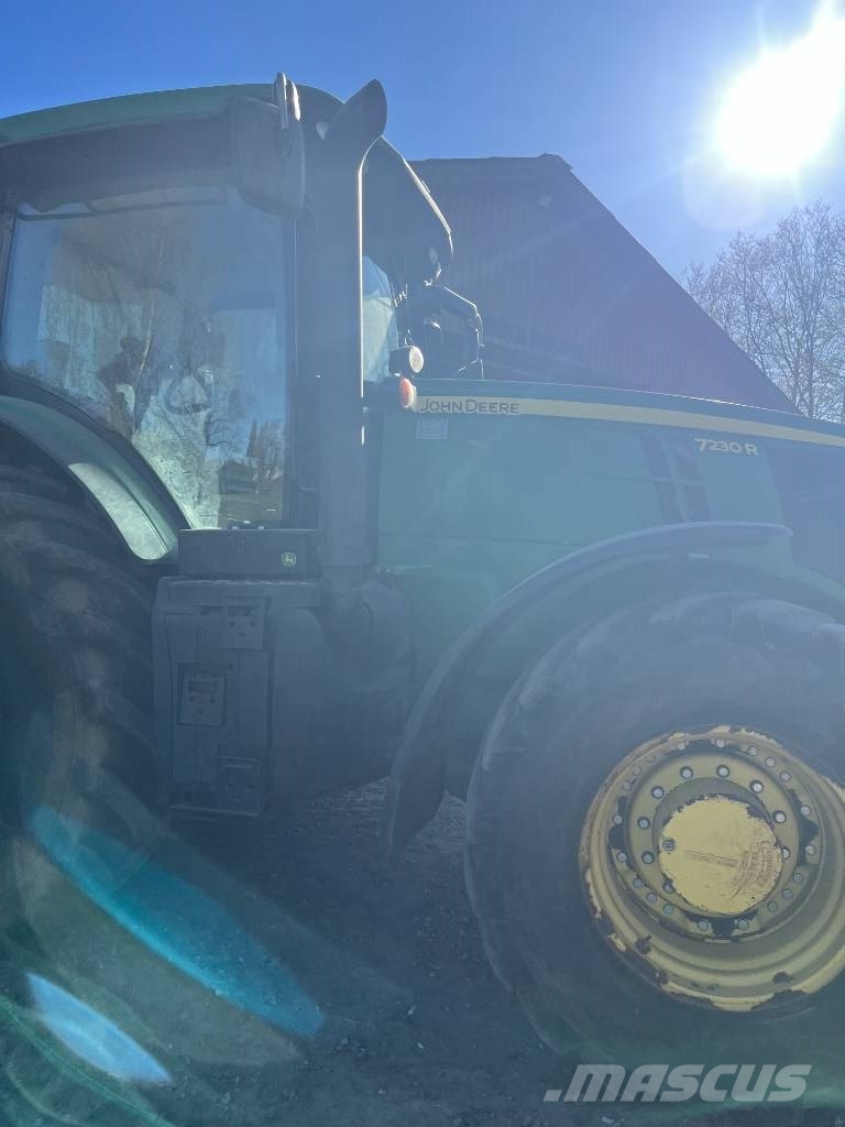 John Deere 7230 R 트랙터
