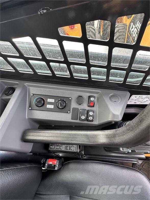 Hyundai HS 120 V Skid steer loaders
