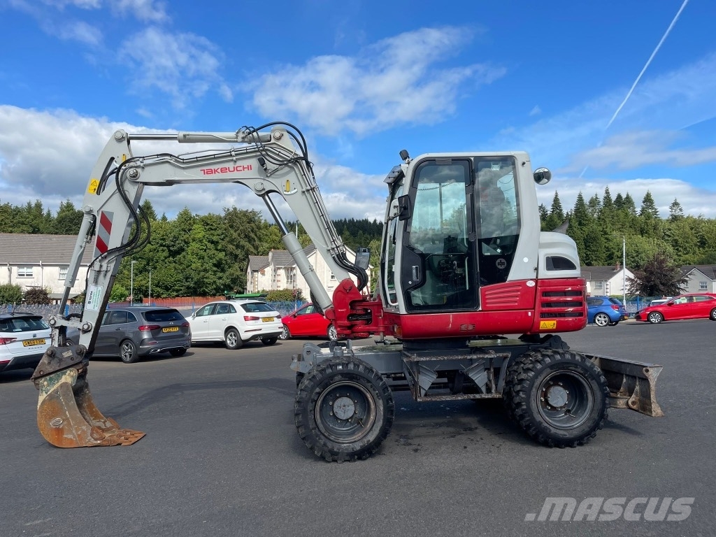 Takeuchi TB295W Lastik tekerli ekskavatörler