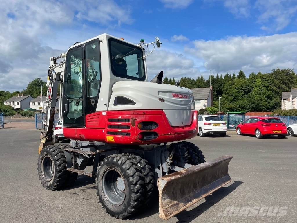 Takeuchi TB295W Lastik tekerli ekskavatörler