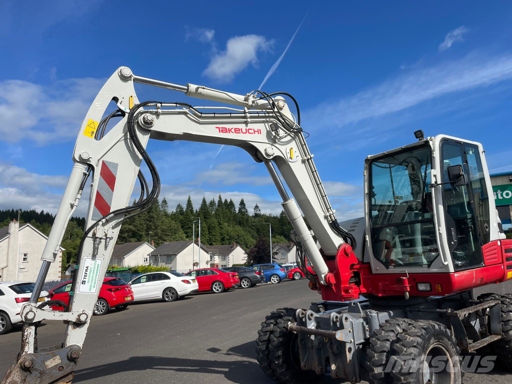 Takeuchi TB295W Lastik tekerli ekskavatörler