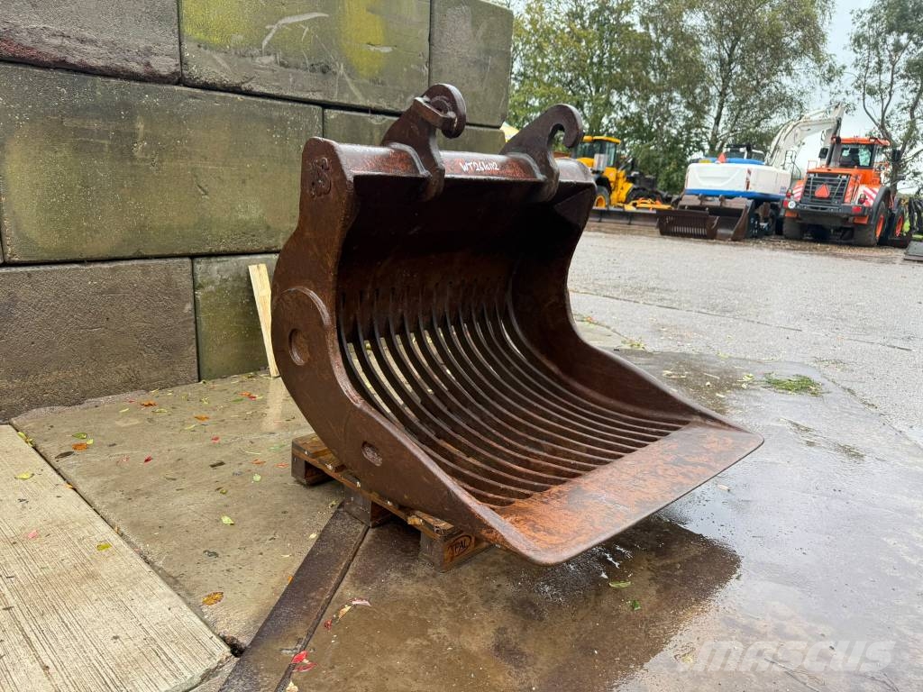SAES CW30 skeleton bucket/ puinriek/ Sieblöffel 130cm wide دلاء فحص