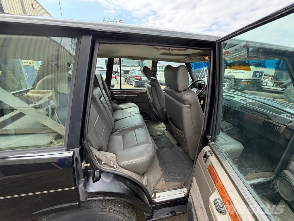 Range Rover Rover Vogue - SUV - 4x4 - Manual Gearbox - Automat Auto's