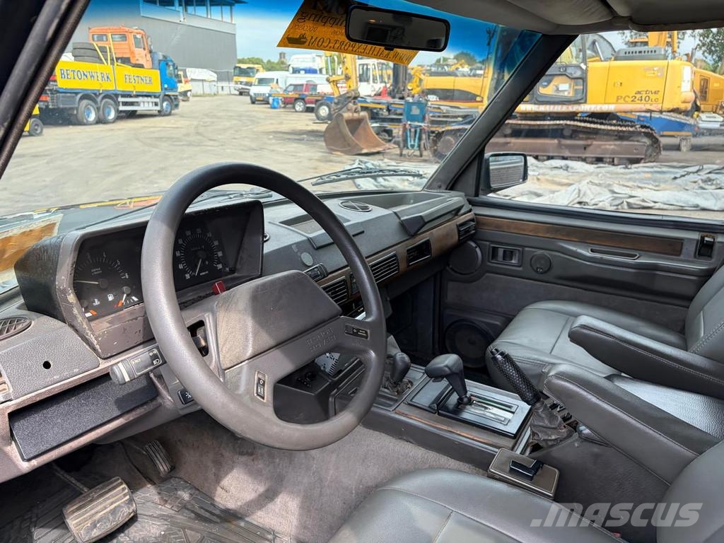 Range Rover Rover Vogue - SUV - 4x4 - Manual Gearbox - Automat Auto's