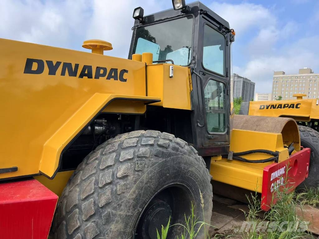 Dynapac CA25D 单轮压路机
