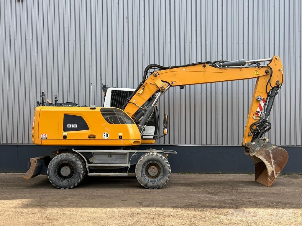 Liebherr A918 Wheeled excavators