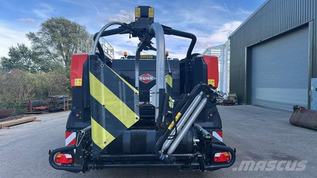 Kuhn FBP 3135 Baler-Wrapper Combination 圓型牧草打包機
