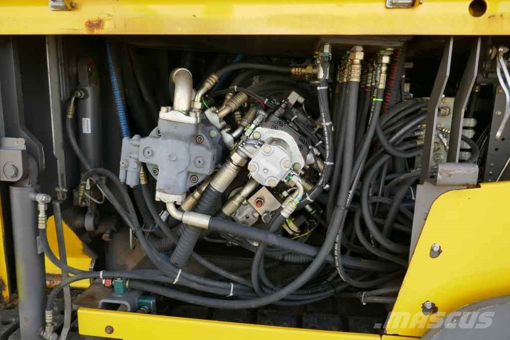 Volvo ABG 7820 Asfalta klājēji