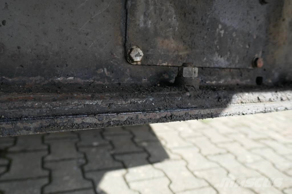Volvo ABG 7820 Asfalta klājēji