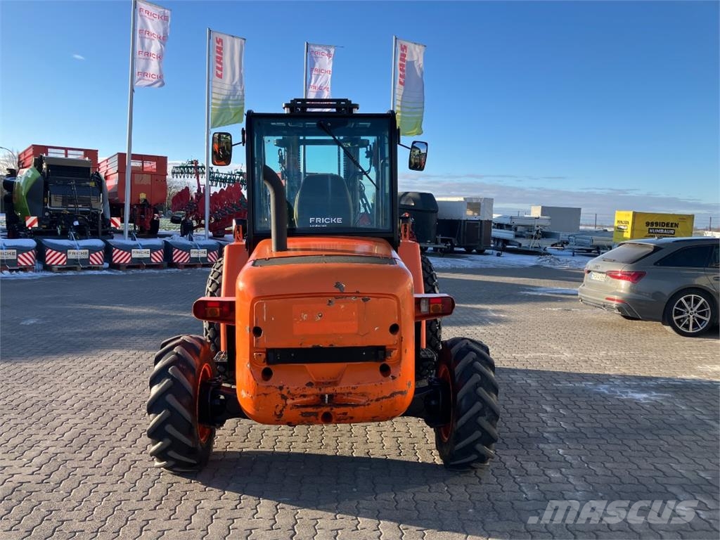 JCB 930-4 T4 ماكينات زراعية - غير ذلك