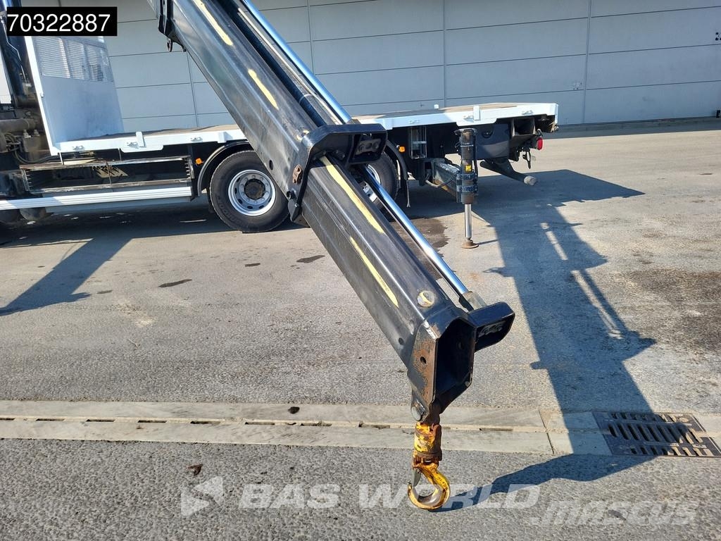 MAN TGS 26.440 6X4 HIAB 477 EP-5 HIDUO Crane Retarder Camiones de cama baja