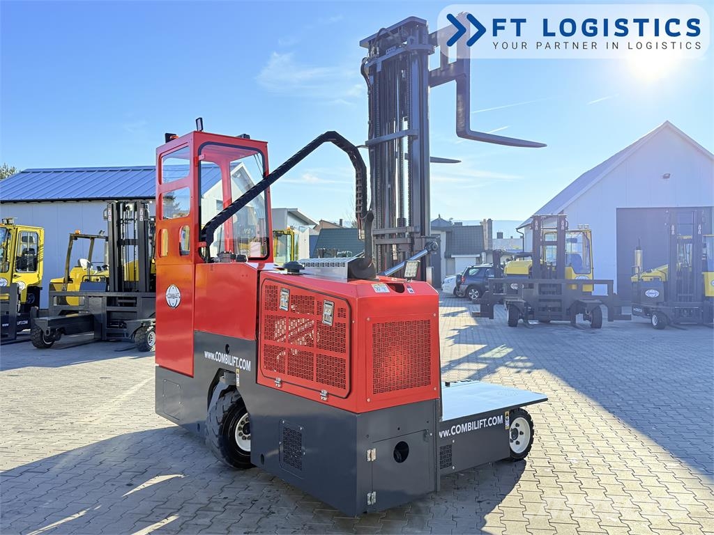 Combilift C3000GST | GAS | TRIPLEX 8300MM | FREE-LIFT | FORK Four-way truck