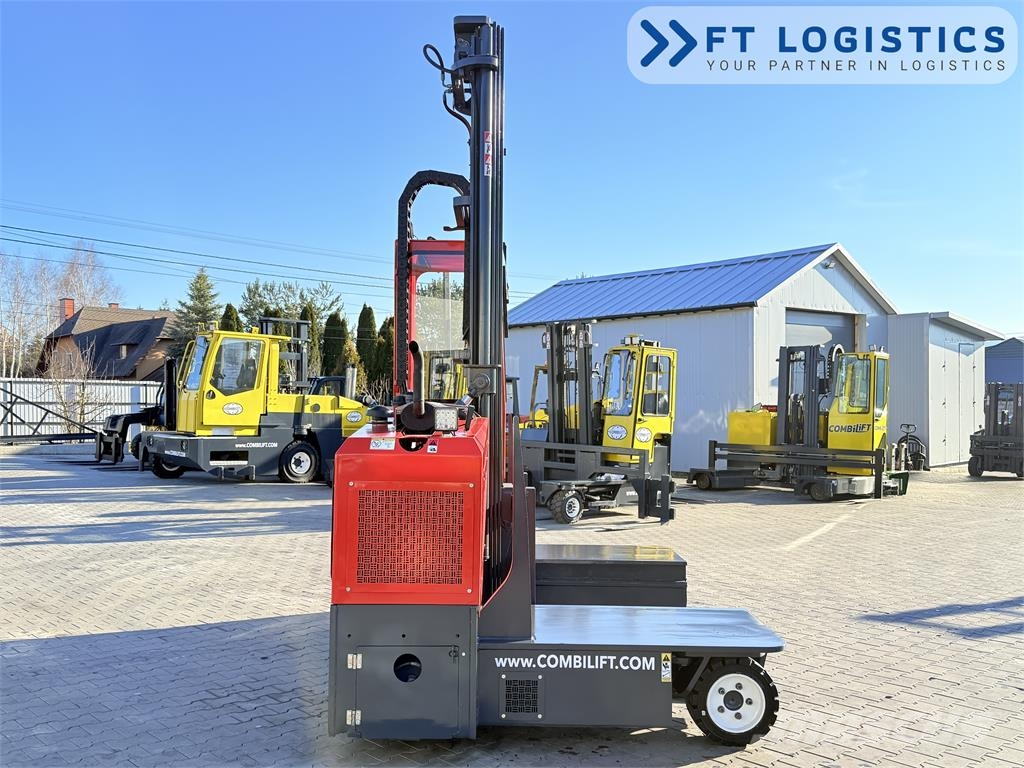 Combilift C3000GST | GAS | TRIPLEX 8300MM | FREE-LIFT | FORK Four-way truck