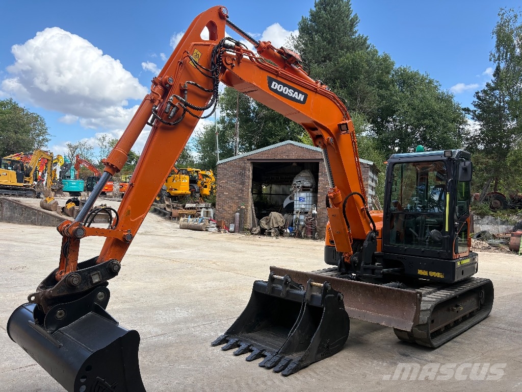 Doosan DX 85 R-3 Excavadoras 7t - 12t