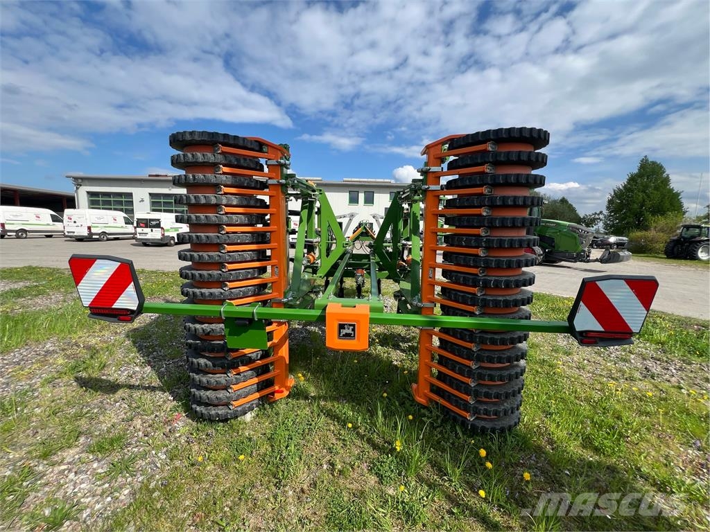 Amazone Cenio 4000-2 Cultivatoren
