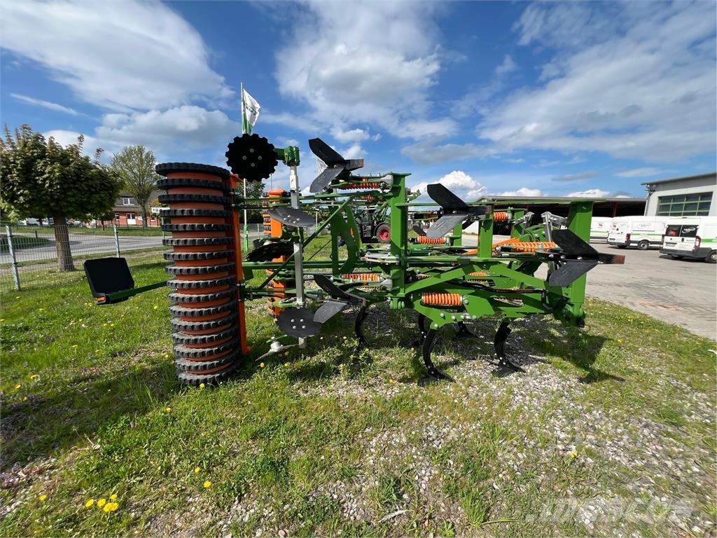Amazone Cenio 4000-2 Cultivatoren