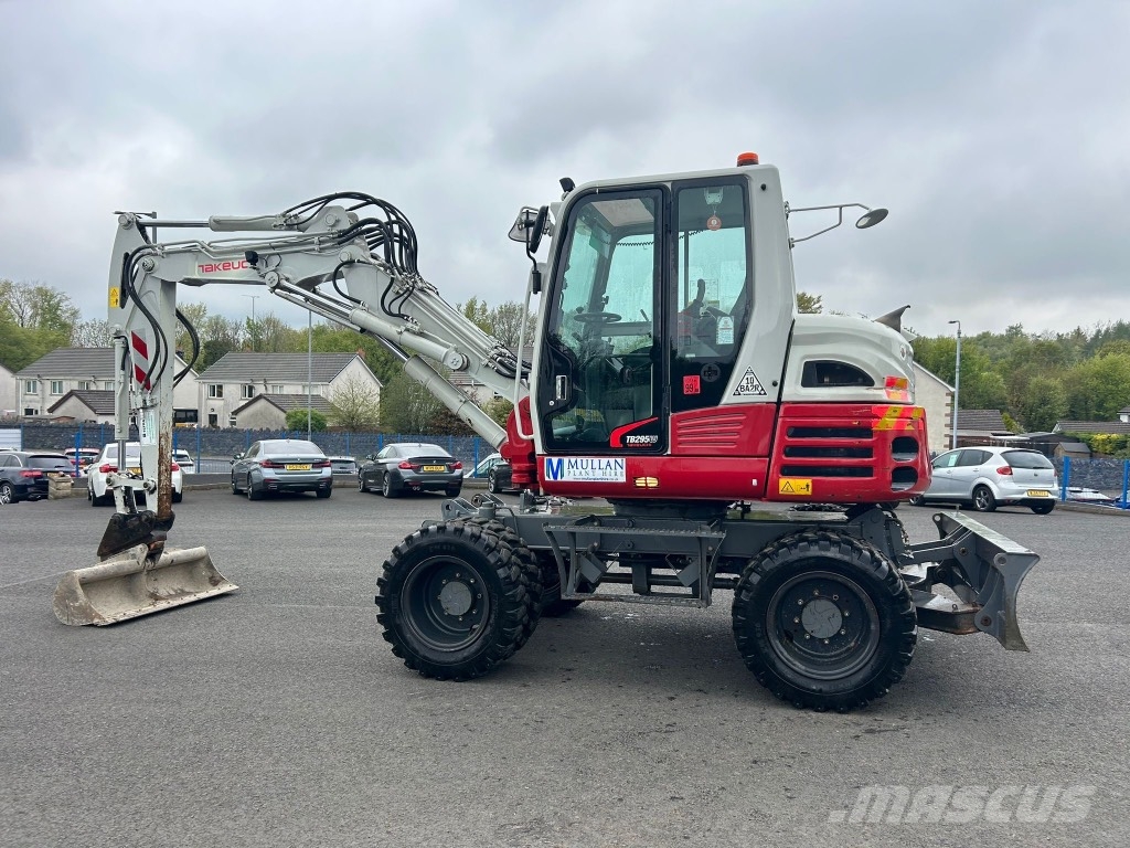 Takeuchi TB295W ( 3 piece boom ) 轮式挖掘机