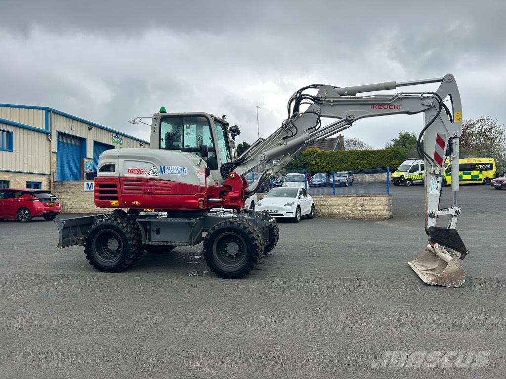 Takeuchi TB295W ( 3 piece boom ) 轮式挖掘机