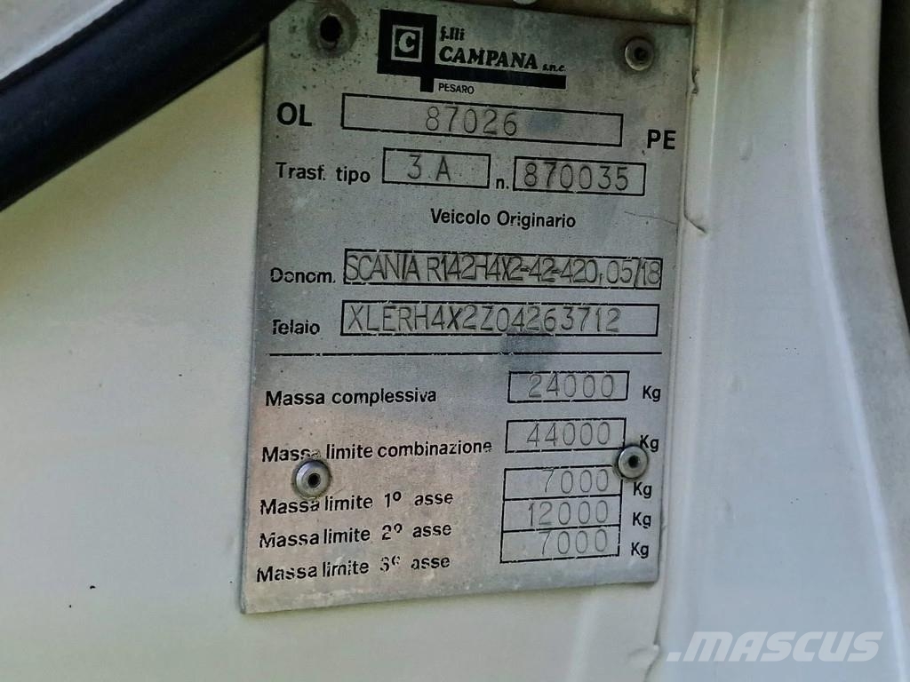 Scania R142-V8 420 V8 - Old timer - Clean chassis/cab/int Naudoti vilkikai