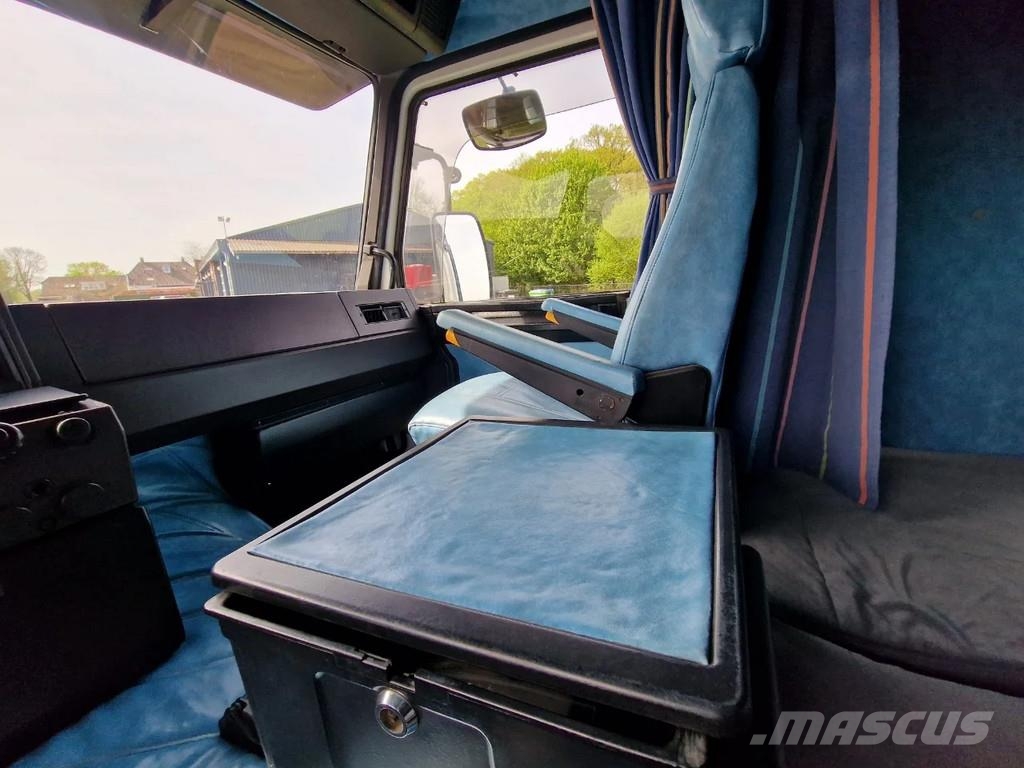Scania R142-V8 420 V8 - Old timer - Clean chassis/cab/int Naudoti vilkikai