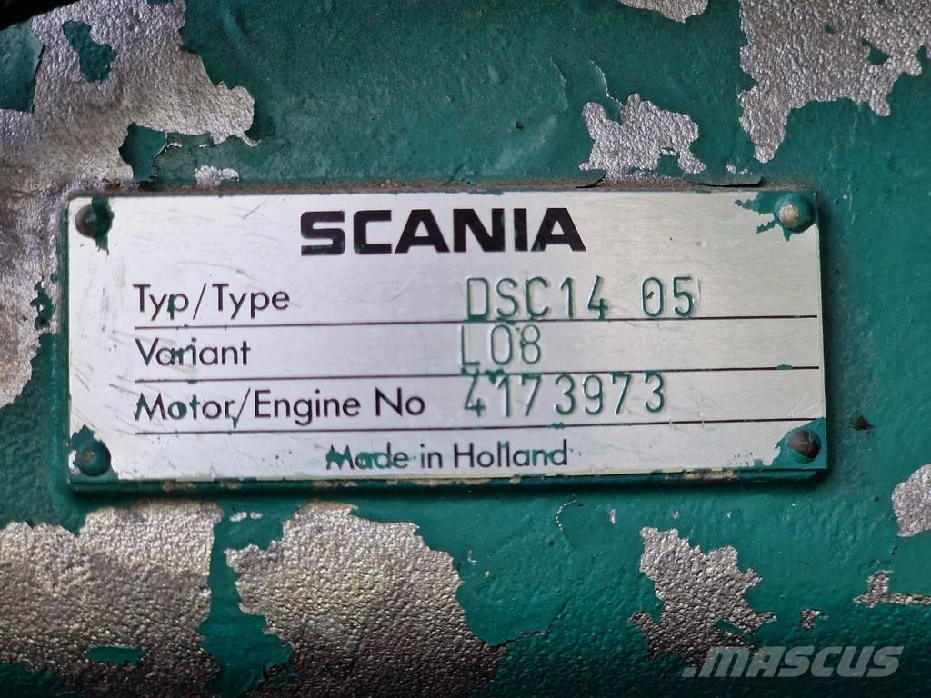 Scania R142-V8 420 V8 - Old timer - Clean chassis/cab/int Naudoti vilkikai
