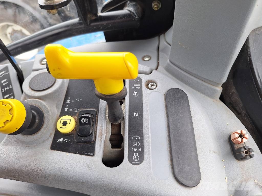 New Holland T 6050 Plus Traktorit