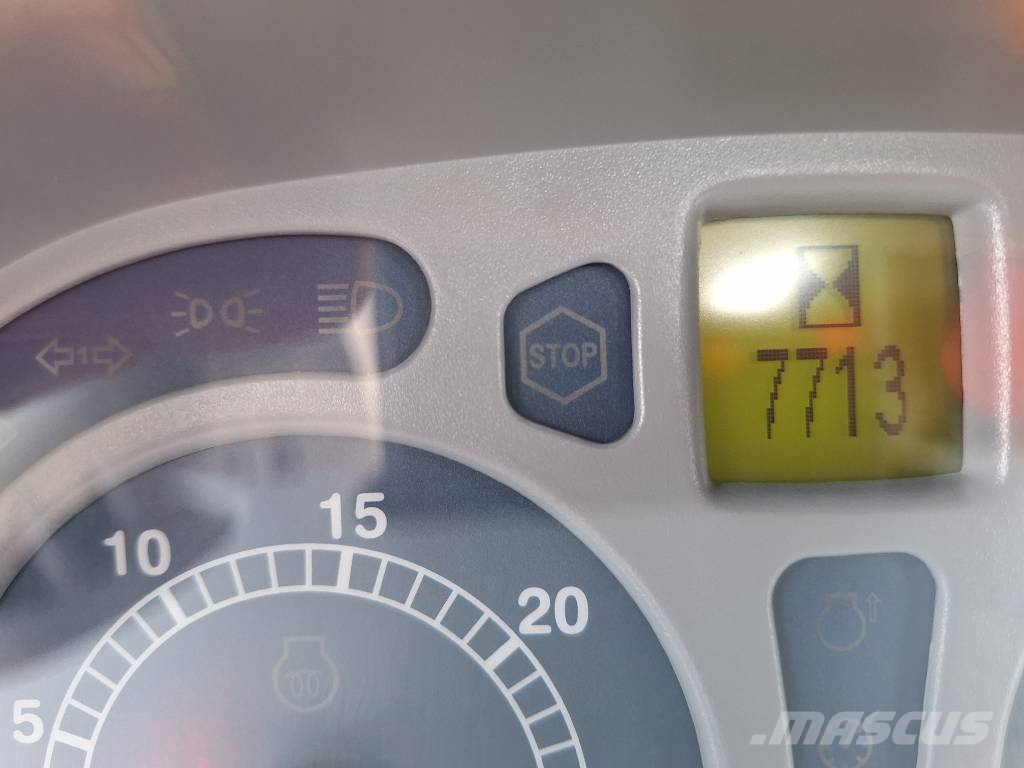New Holland T 6050 Plus Traktorit