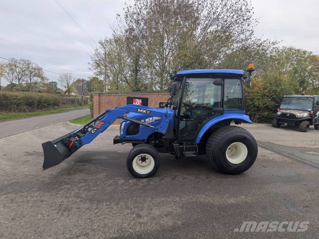 New Holland Boomer 50 Kompaktie traktori