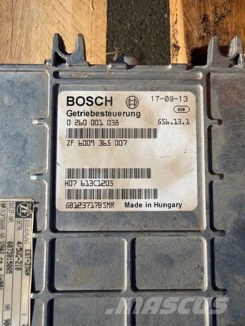 Doosan DL 300-5 USED TRANSMISSION ZF 210 أجهزة نقل