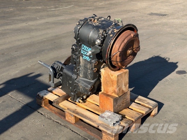 Doosan DL 300-5 USED TRANSMISSION ZF 210 أجهزة نقل