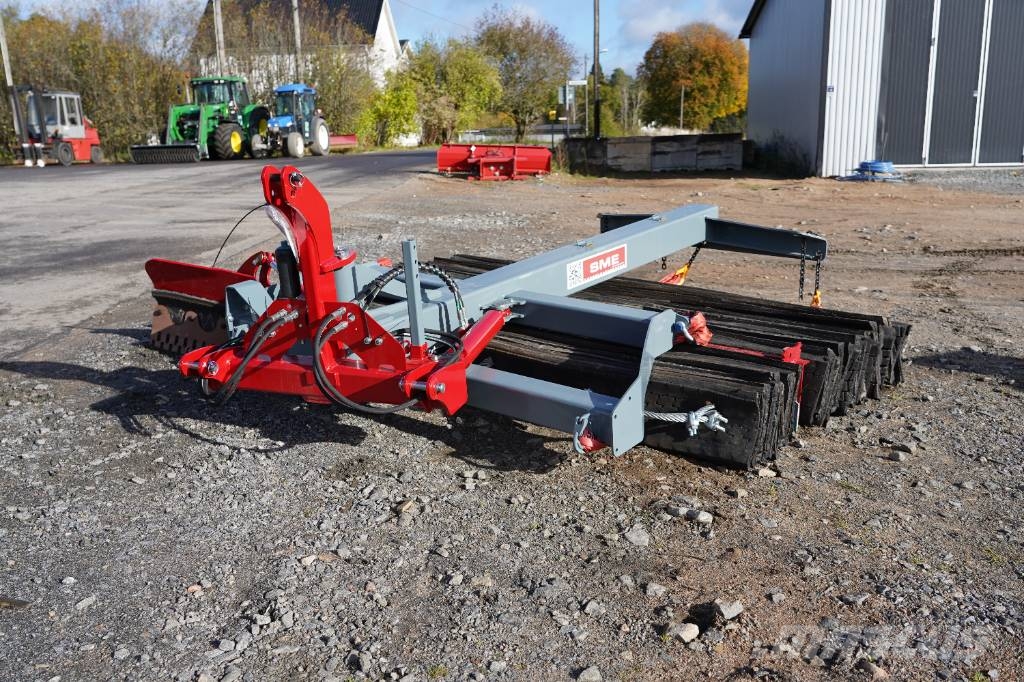 SME VÄGSLADD EXTREME 2,8 M LYFTRAM Niveladoras de arraste