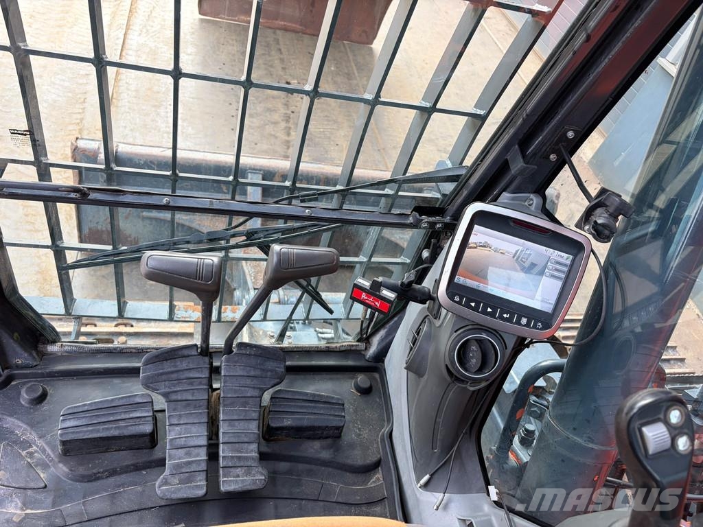 Doosan DX180LC-3 Kāpurķēžu ekskavatori