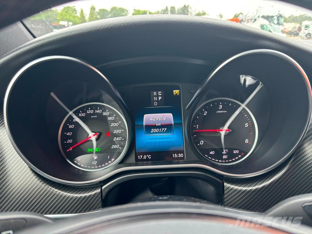 Mercedes-Benz V-Klasse 300 4 MATIC / LEATHER Övriga bilar