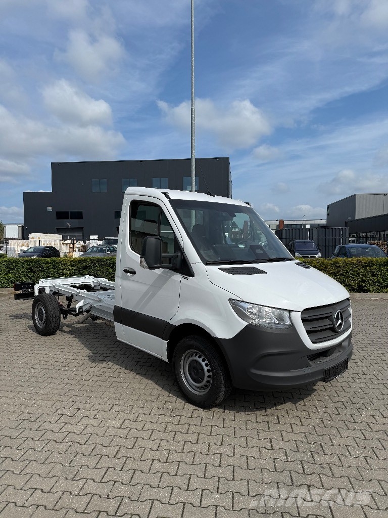 Mercedes-Benz Sprinter Varevogne