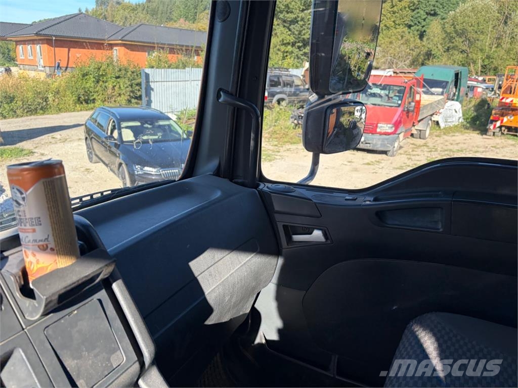 MAN TGA 28.350 6X4-4 BL شاحنات بمقصورة وهيكل