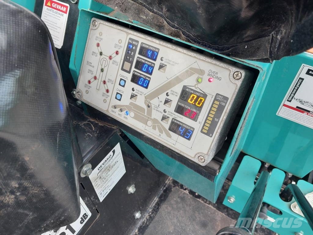 Maeda MC 405 C-3 小型起重機