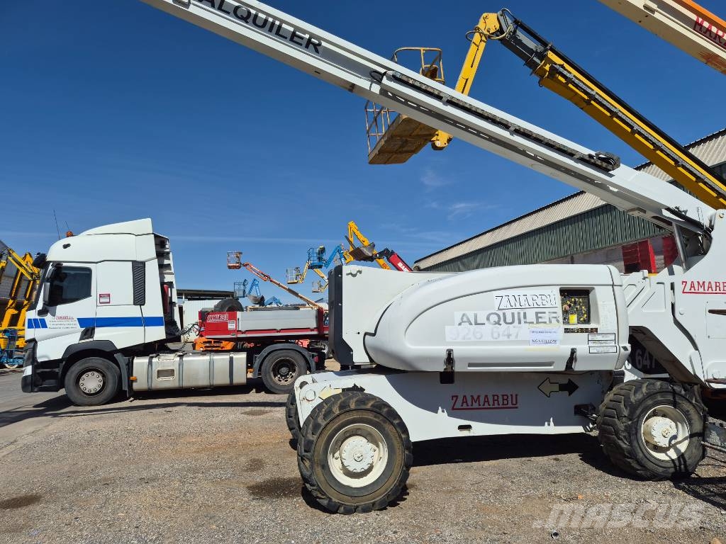 JLG 800 AJ Plataforma de trabajo articulada