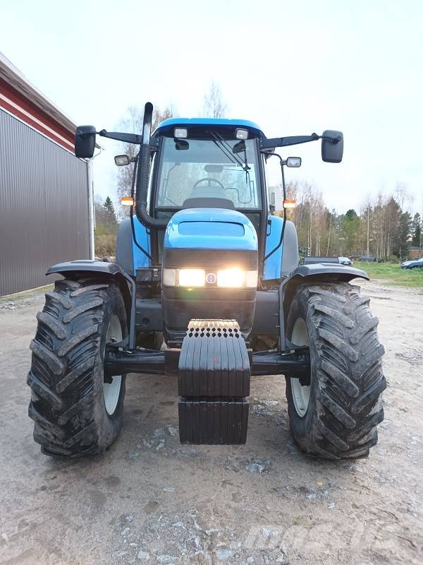 New Holland TM 120 RC الجرارات