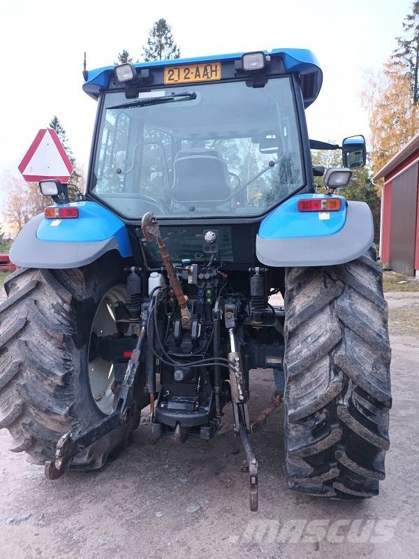 New Holland TM 120 RC الجرارات