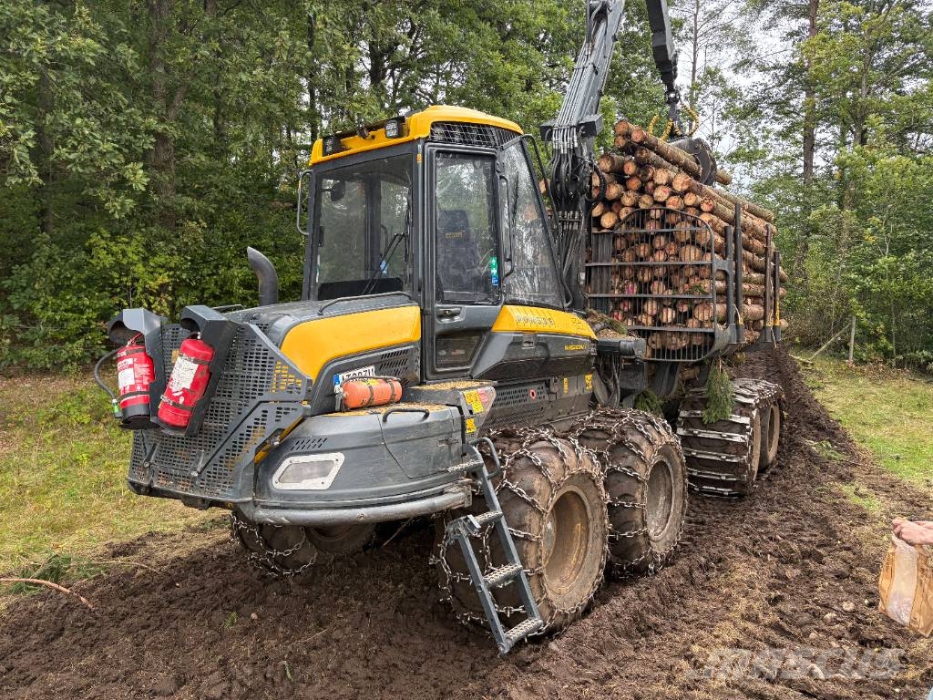 Ponsse WISENT 8W Forwarder