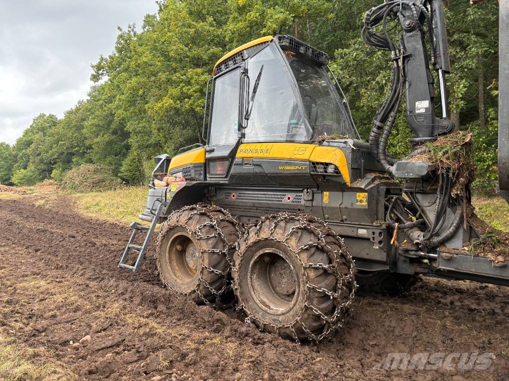 Ponsse WISENT 8W Forwarder
