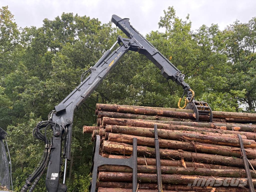 Ponsse WISENT 8W Forwarder