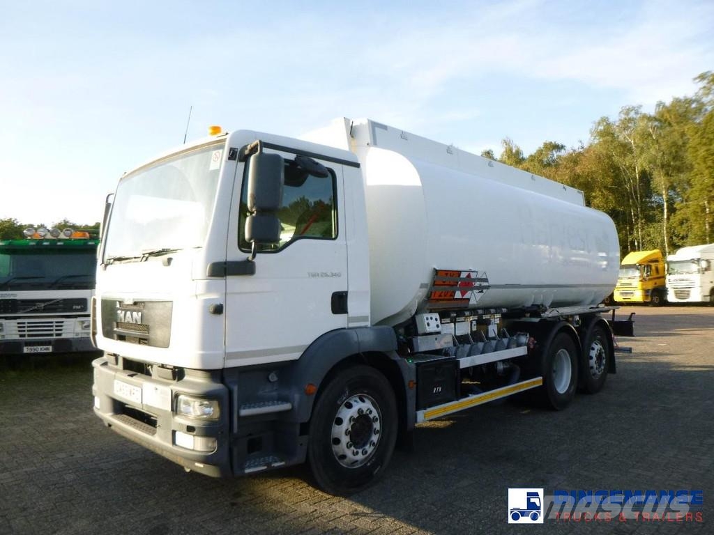 MAN TGM 26.340 6X2 RHD fuel tank 21 m3 / 5 comp Camiones cisterna