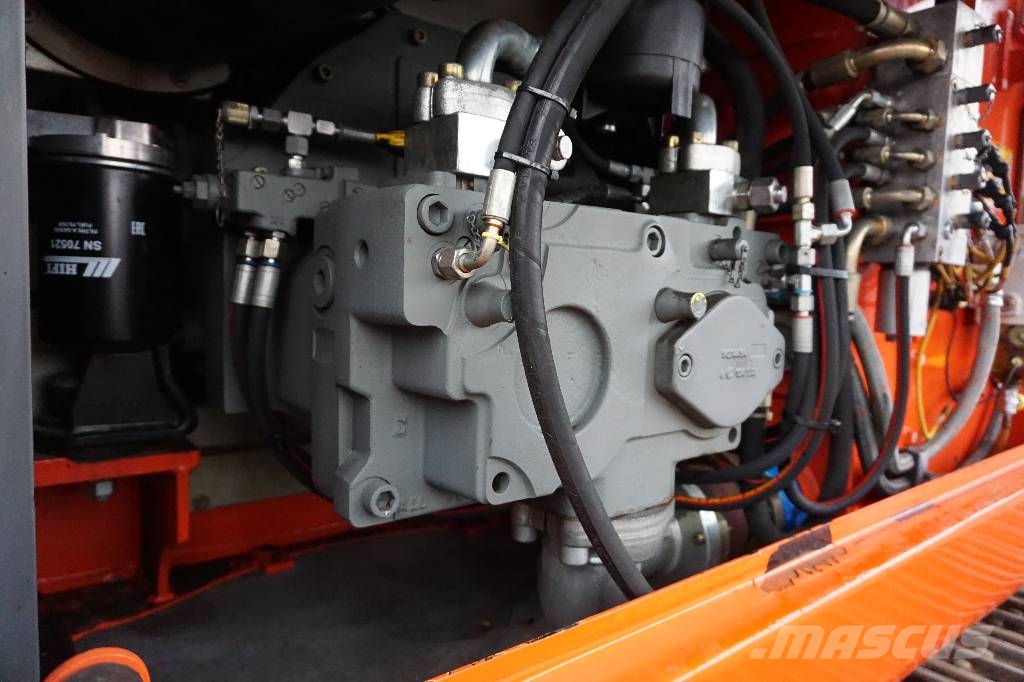 Liebherr R 924 LC Εκσκαφείς με ερπύστριες