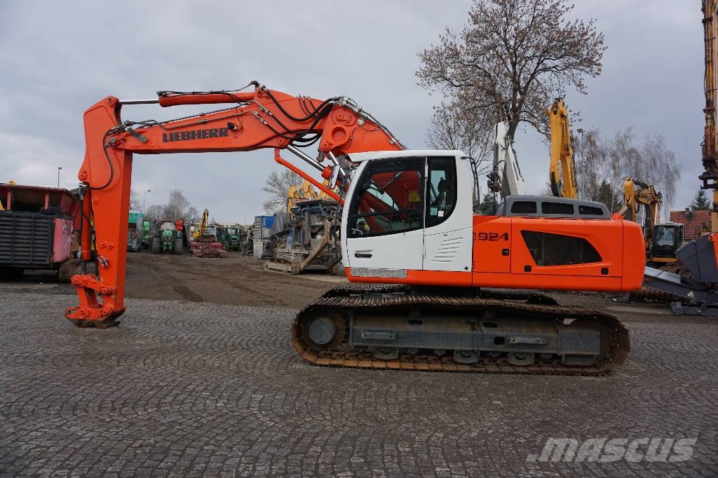 Liebherr R 924 LC Εκσκαφείς με ερπύστριες
