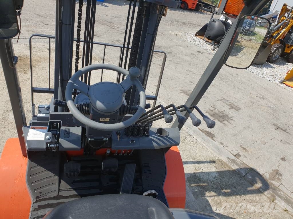 Lonking LG30GLT LPG forklifts