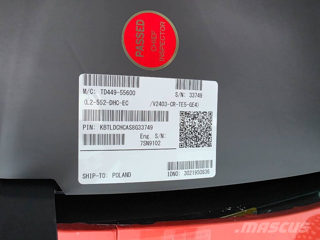 Kubota L2-552 HST جرارات مدمجة