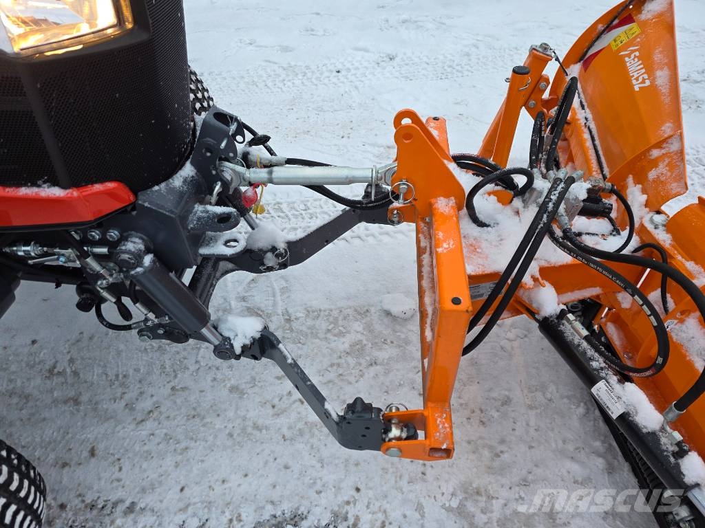 Kubota L2-552 HST جرارات مدمجة