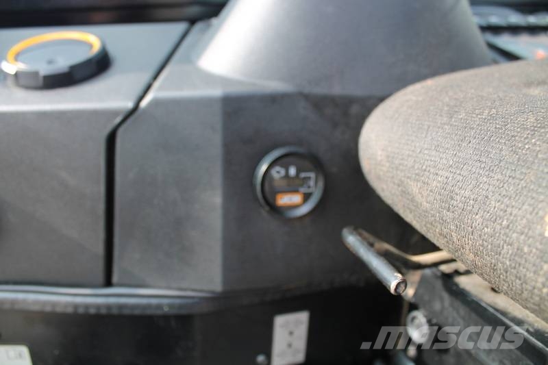 JCB 16 C-1 Mini pelle < 7t